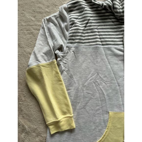 Maurices Hooded Top NWT Size 1 - Picture 4 of 7